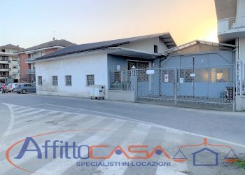 Capannone Carmagnola - foto 3