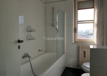 Bagno con vasca - Appartamento Catanzaro - foto 12