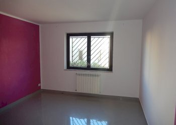 Terzo camera - Ufficio Catanzaro - foto 2