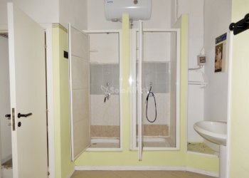 Bagno - Warehouse Catanzaro - photo 3