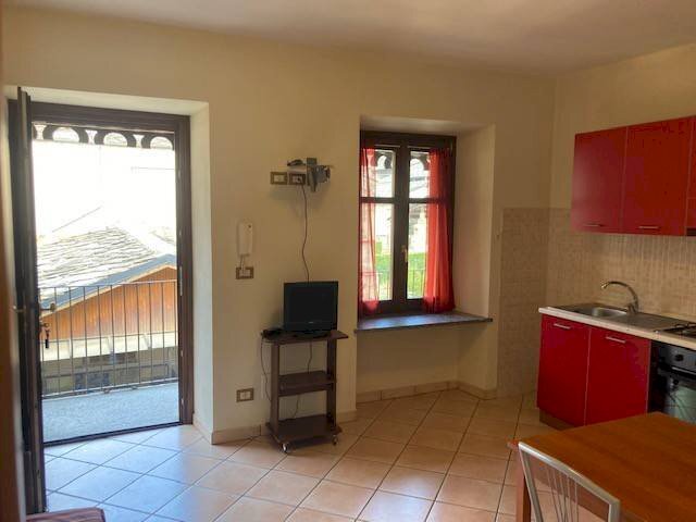 CUCINA - Appartamento via Maestra, 50, Bobbio Pellice - foto 3