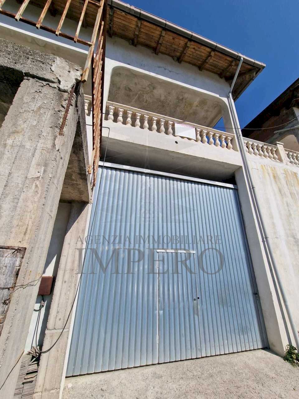 foto esterna - Magazzino Via San Rocco 42, Ventimiglia - foto 1