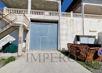 esterno - Magazzino Via San Rocco 42, Ventimiglia - foto 4