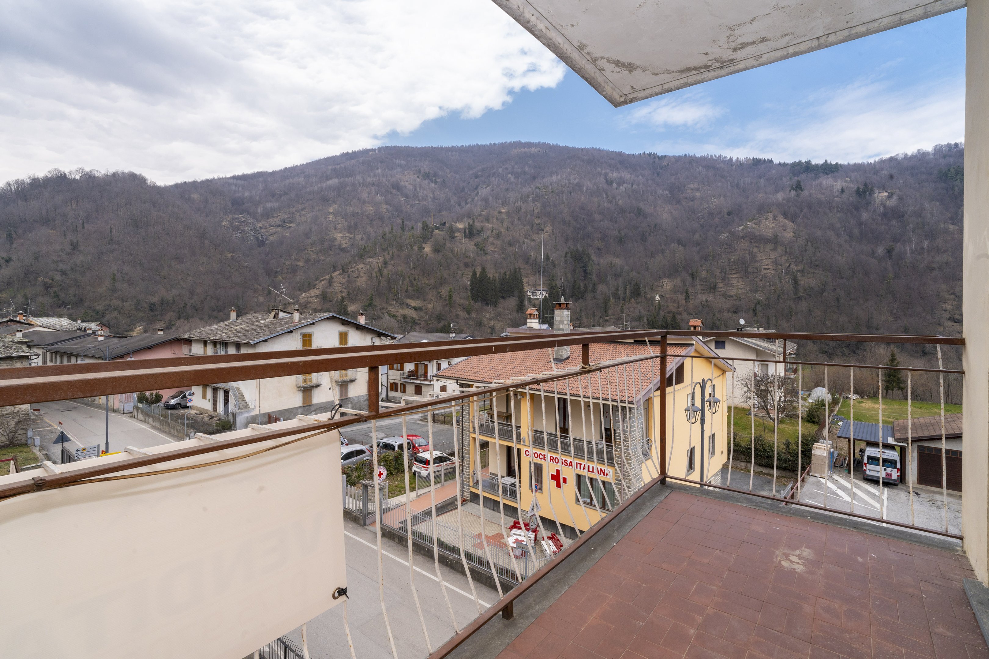 Two-room apartment Via Tre Martiri, Melle - photo 1