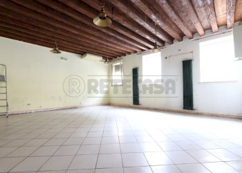 IMG_0468.JPG - Appartamento Contrà XX settembre 14, Vicenza - foto 10