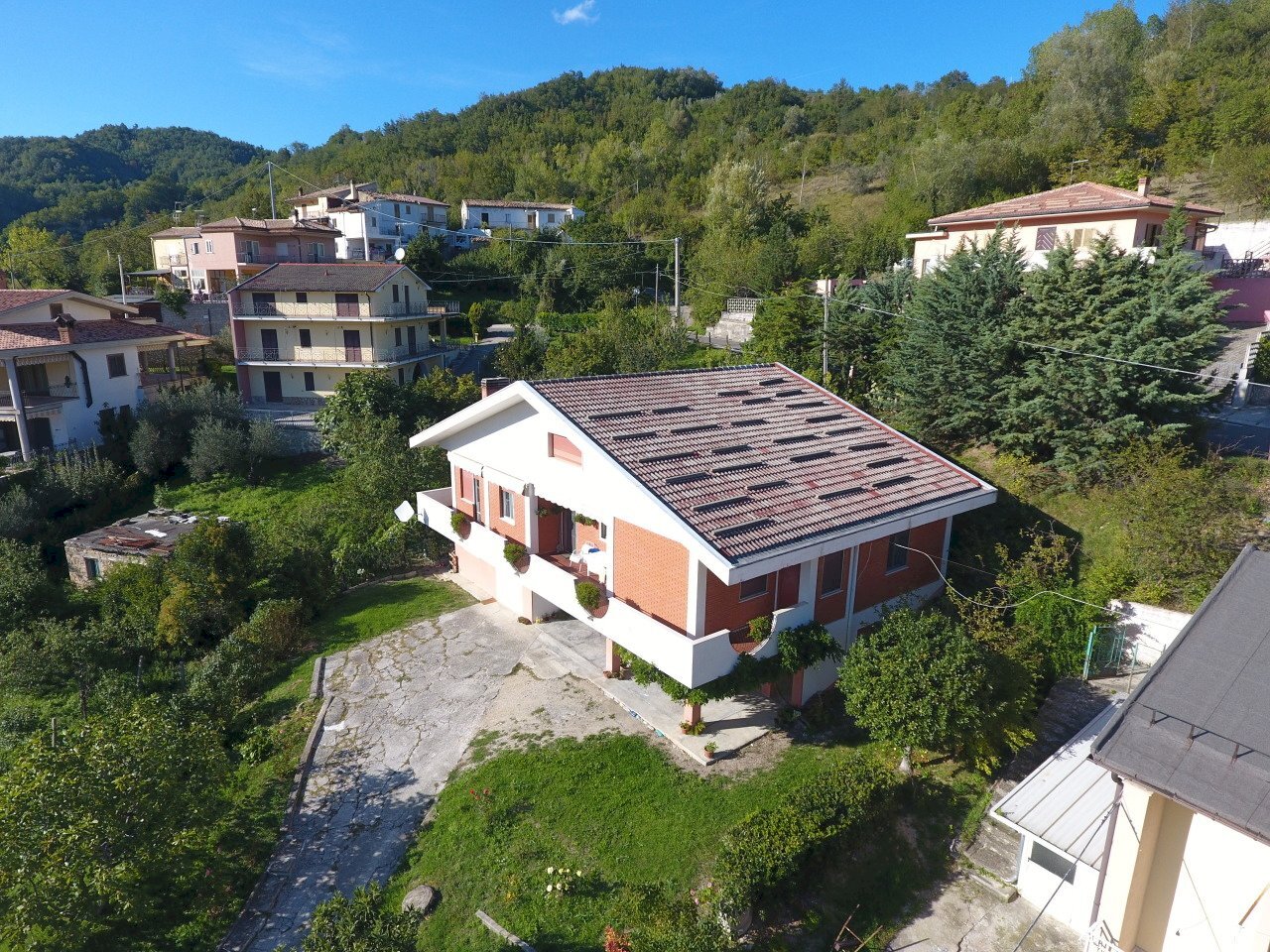 DJI_0104.JPG - Casa indipendente SP72 14, Farindola - foto 2