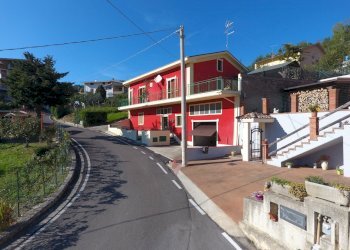 DJI_0099.JPG - Casa indipendente SP72 14, Farindola - foto 4