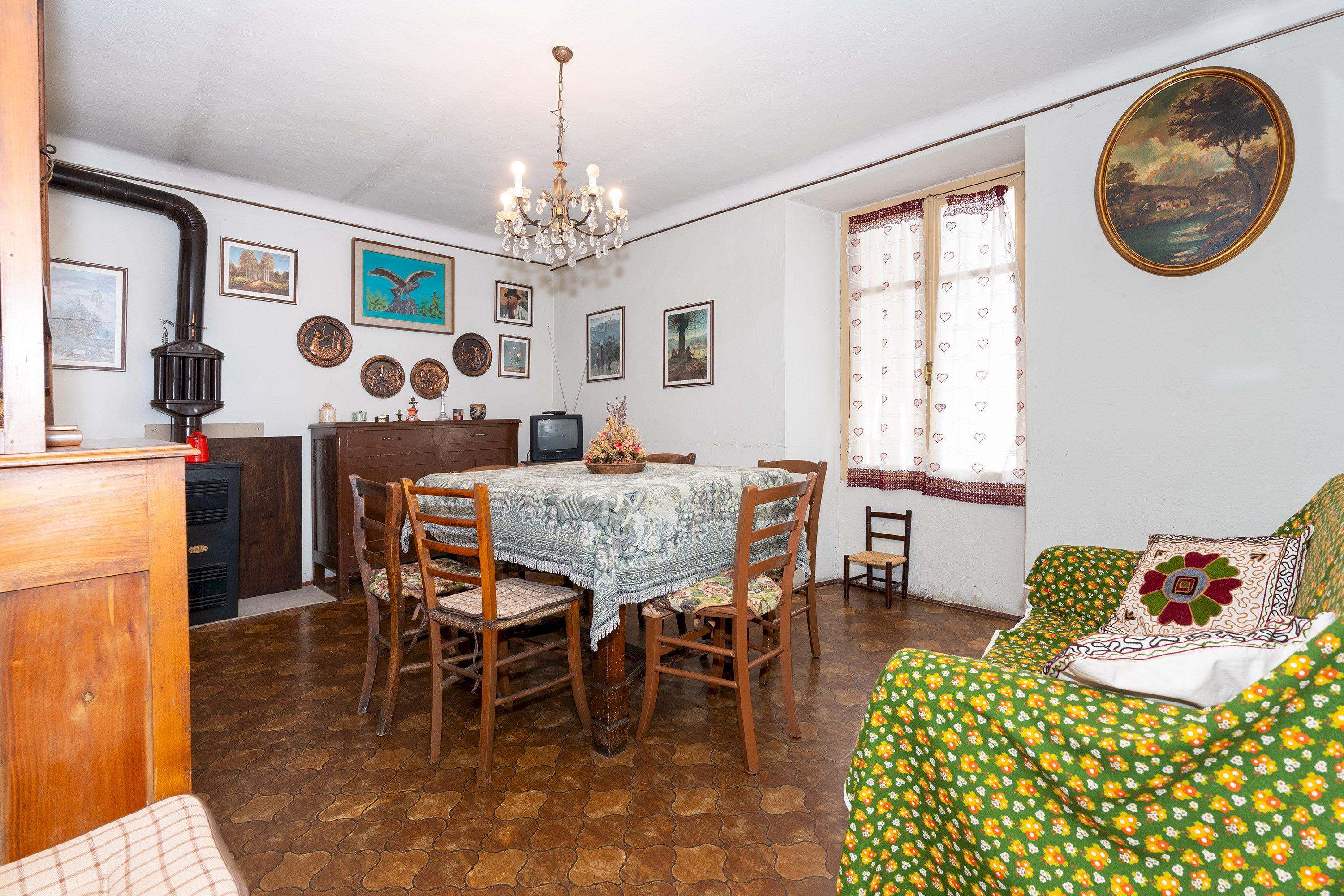 Four-room apartment Via 3 martiri, 22, Melle - photo 2