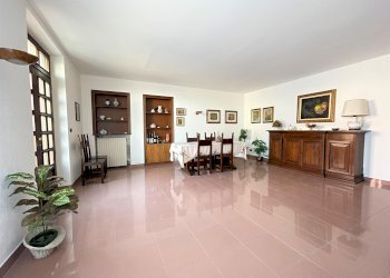 Independent house Vezza d'Alba - photo 2