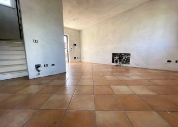 Four-room apartment Cisterna d'Asti - photo 5