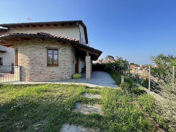 Casa indipendente Vezza d'Alba - foto 1