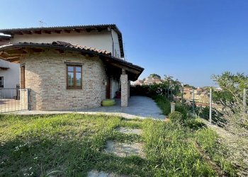 Independent house Vezza d'Alba - photo 1