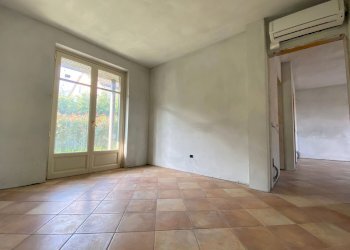 Three-room apartment Cisterna d'Asti - photo 5