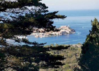 Vista - Casa indipendente Portoferraio - foto 1