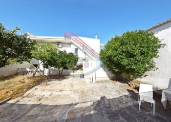 Giardino - Casa indipendente via della Resistenza, 6, Gagliano del Capo - foto 33