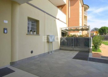 One-room apartment Savignano sul Panaro - photo 8