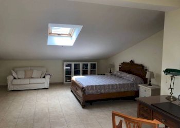 Camera da letto - Villa via Giuseppe Lugli, Roma (neighborhood Lido di Ostia) - photo 10