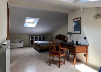 Camera da letto - Villa via Giuseppe Lugli, Roma (neighborhood Lido di Ostia) - photo 14