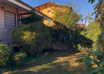 Giardino - Villa via Giuseppe Lugli, Roma (neighborhood Lido di Ostia) - photo 27