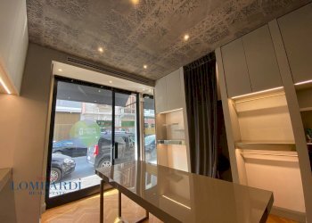 Shop Via Palermo, Milano - photo 5