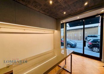 Shop Via Palermo, Milano - photo 9