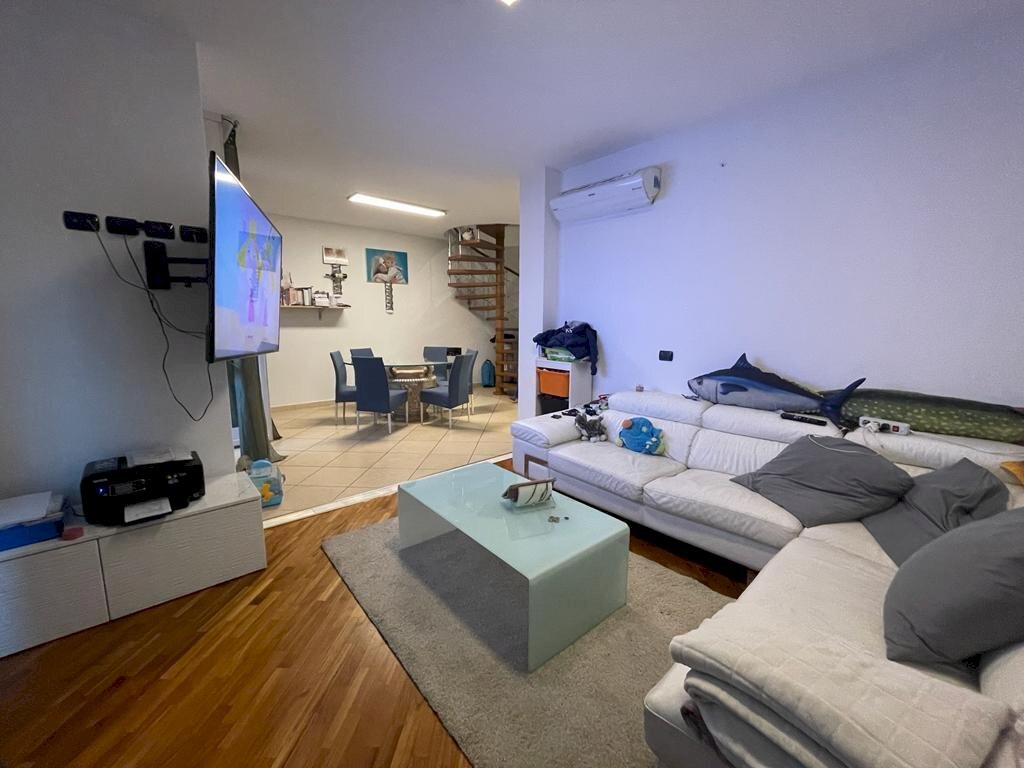 ea729e6f-9895-4327-a422-45634f1b52e9.jpg - Appartamento Carrara - foto 1