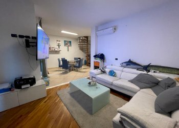 ea729e6f-9895-4327-a422-45634f1b52e9.jpg - Appartamento Carrara - foto 1