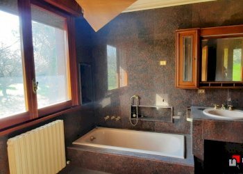 20220404_101428.jpg - Villa Pesaro - foto 3