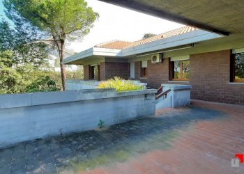 20220404_101645.jpg - Villa Pesaro - foto 9