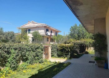 20220411_121005_compress50.jpg - Villa Modica - foto 18