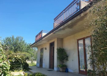 20220411_122128_compress0.jpg - Villa Modica - foto 30