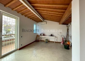 IMG_9896.jpg - Attico Livorno - foto 3