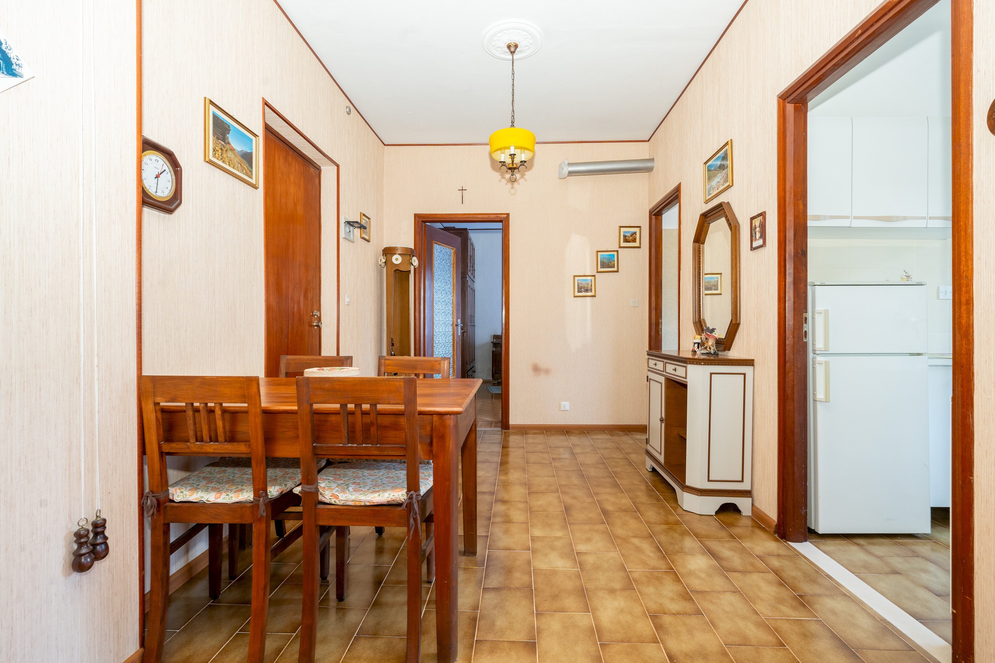 Soggiorno - Two-room apartment via Nazionale, 3, Prazzo - photo 3