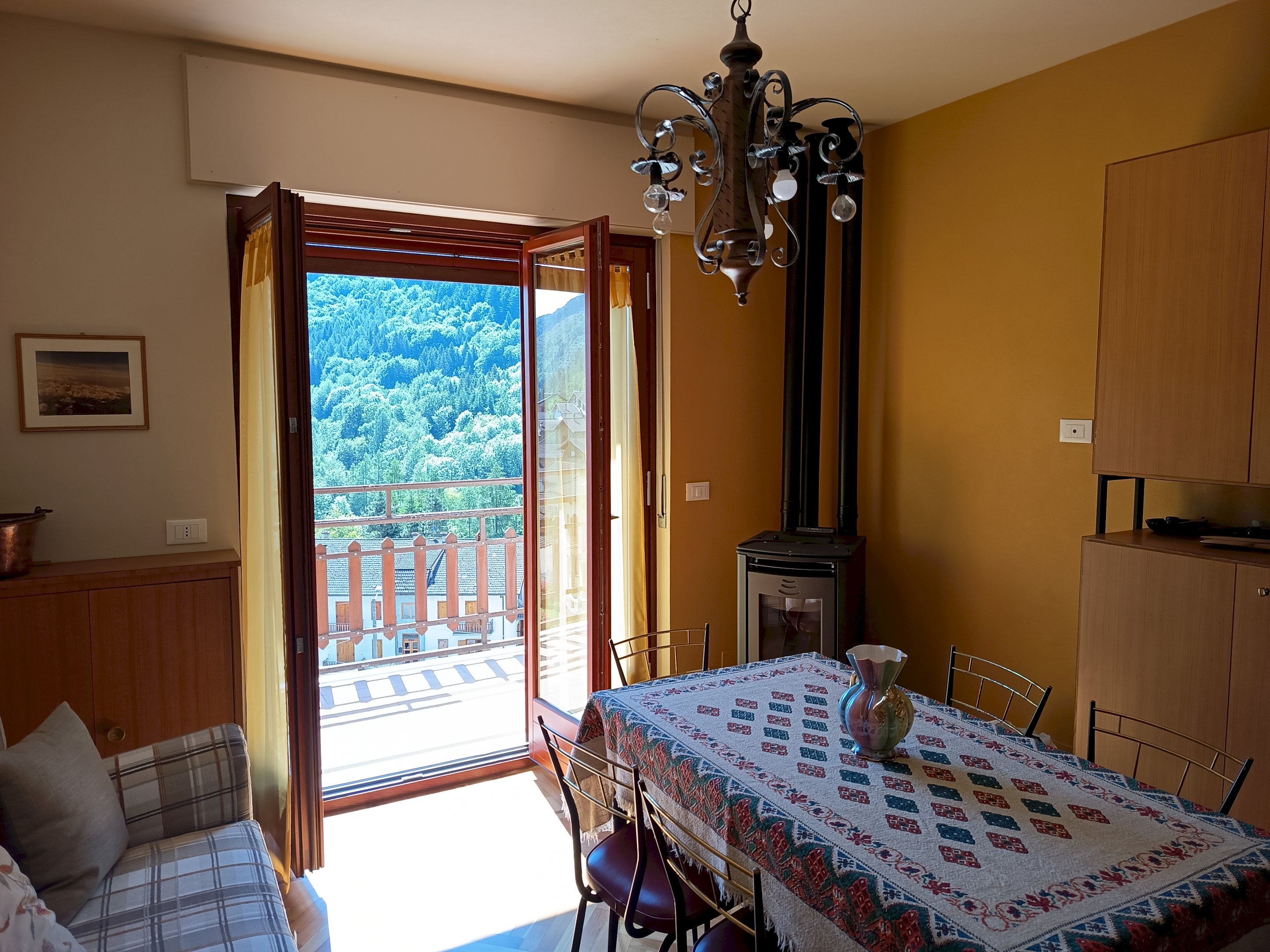 Three-room apartment via Nazionale, Snc, Prazzo - photo 2