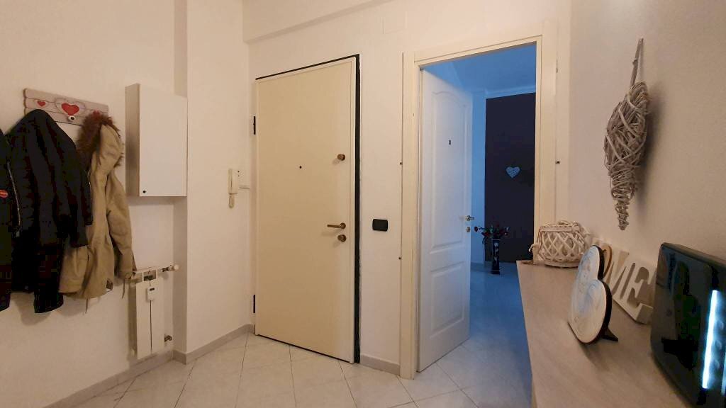 Ingresso - Two-room apartment via Aurelio Robino, 18, Genova (neighborhood Marassi) - photo 2