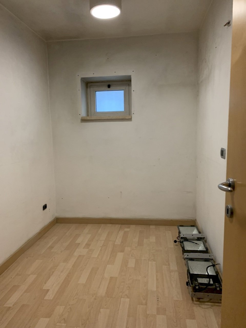 IMG-7926.jpg - Locale Commerciale Via Esino, San Benedetto del Tronto - foto 3