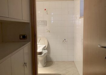 IMG-7930.jpg - Locale Commerciale Via Esino, San Benedetto del Tronto - foto 6