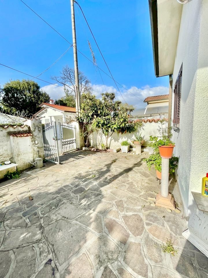 278073131_7296660557074282_3728068855185288477_n.j - Villa Pietrasanta - photo 1