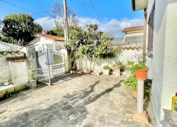 278073131_7296660557074282_3728068855185288477_n.j - Villa Pietrasanta - photo 1