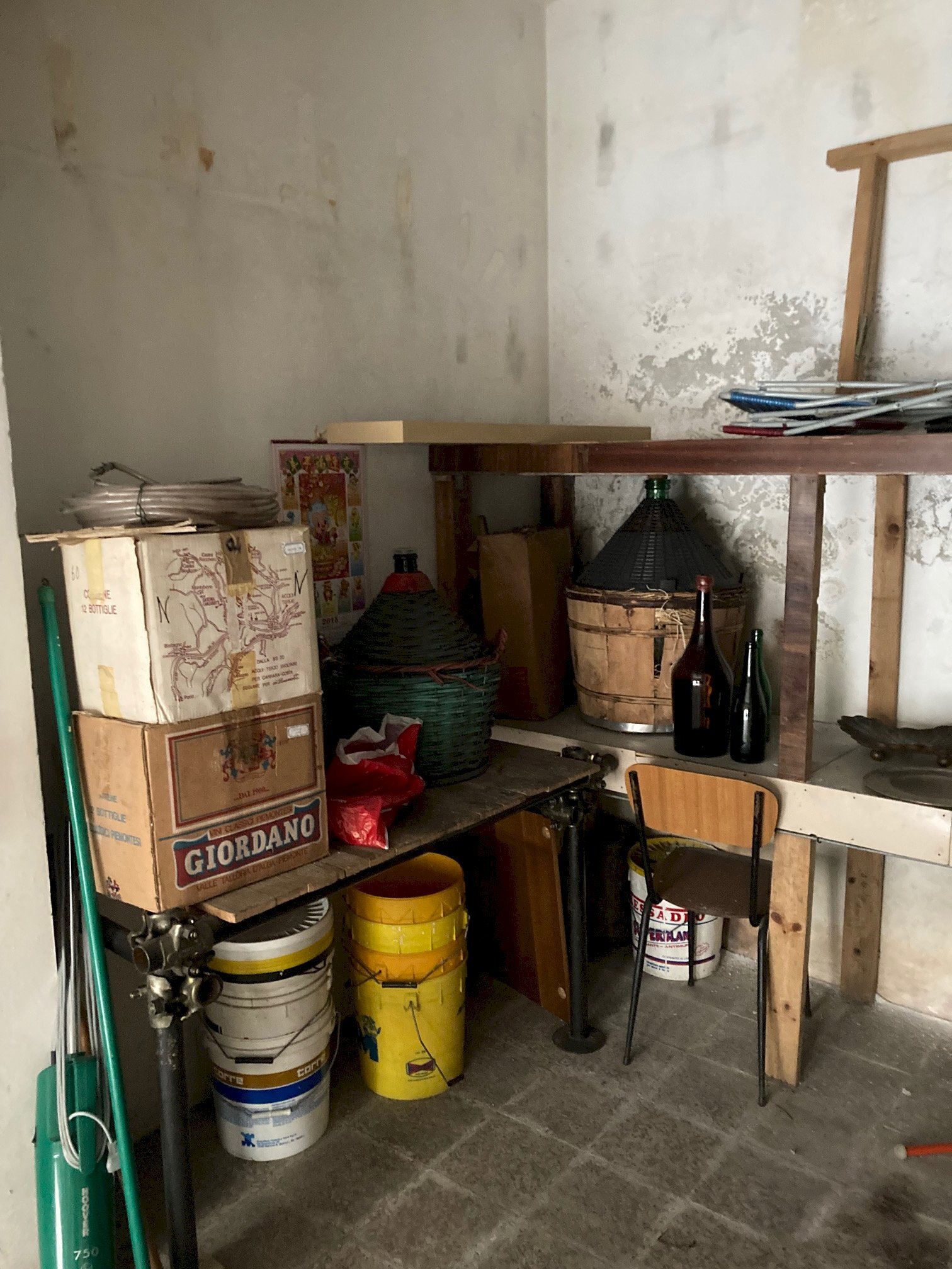 Box via Mignone, Savona (zona Villapiana) - foto 2