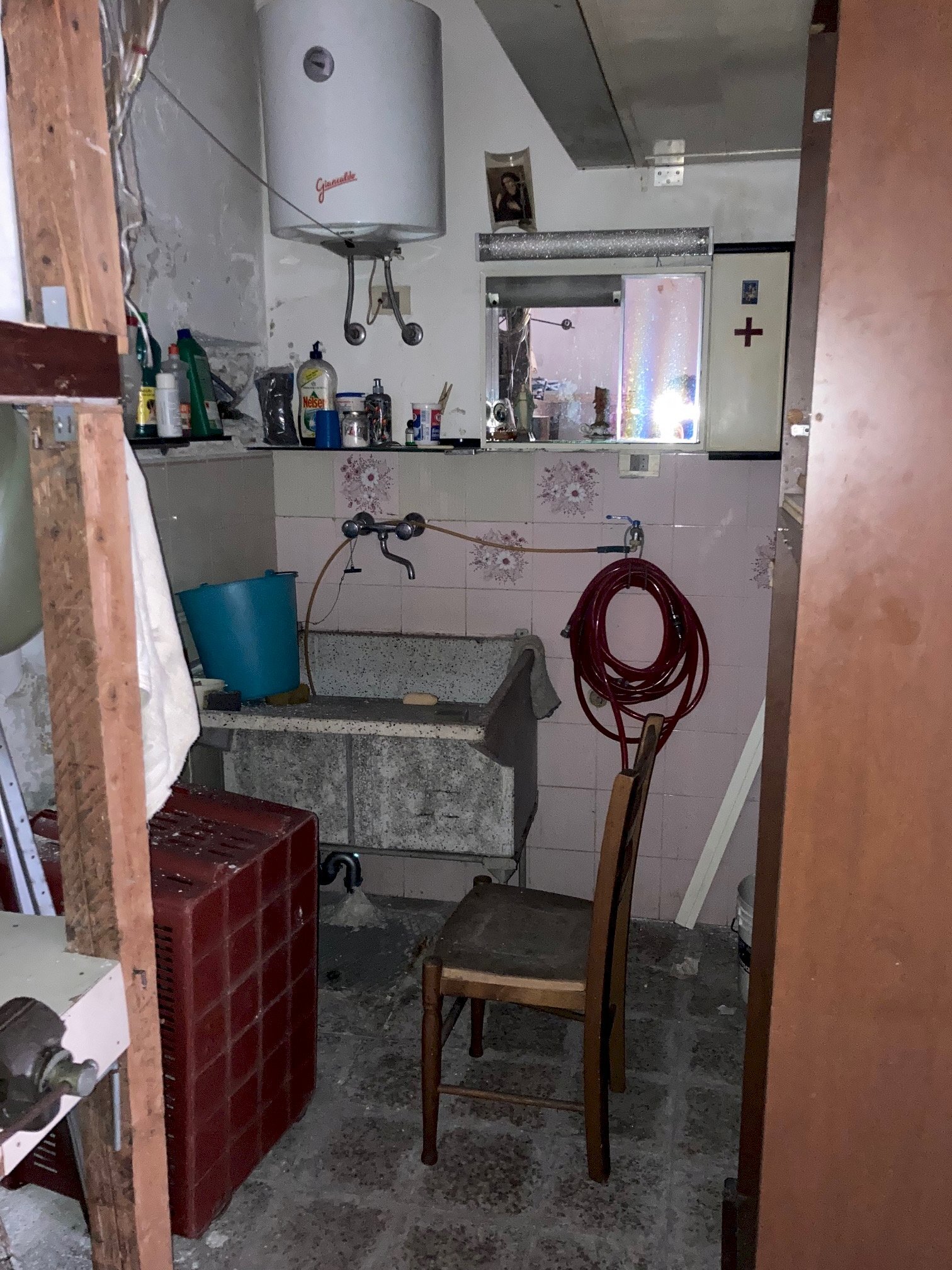 Box via Mignone, Savona (zona Villapiana) - foto 3