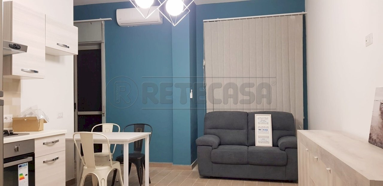 1.jpg - Two-room apartment Viale Carlo III, Caserta - photo 1