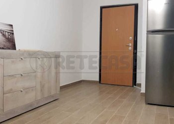2.jpg - Two-room apartment Viale Carlo III, Caserta - photo 2