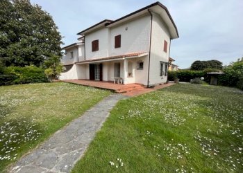 Villa Bifamiliare Via Federigi, Seravezza - foto 1