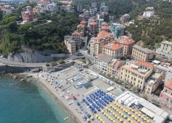 DJI_20260810140735_0115_D - Villa Via Cassisi 207, Celle Ligure - foto 1