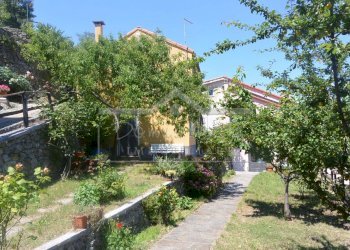 DSC_7992.JPG - Villa a Schiera Via Lanrosso Superiore 10, Quiliano - foto 2