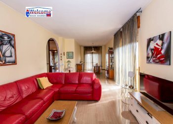 ambiente - Quadrilocale via Aquileia, 47, Rho - foto 2