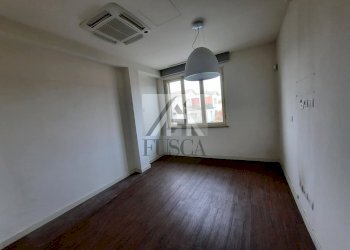 ufficio-direzionale-lucca affitto_7.jpg - Ufficio Via Mario Romagnoli, Lucca - foto 3