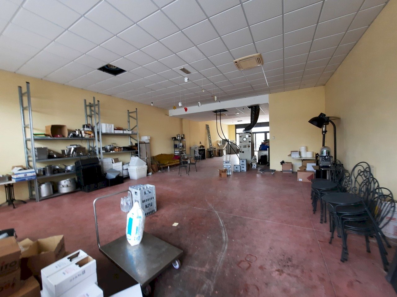 20220413_160646.jpg - Commercial Premises Via Sorbano del Giudice, Lucca - photo 3