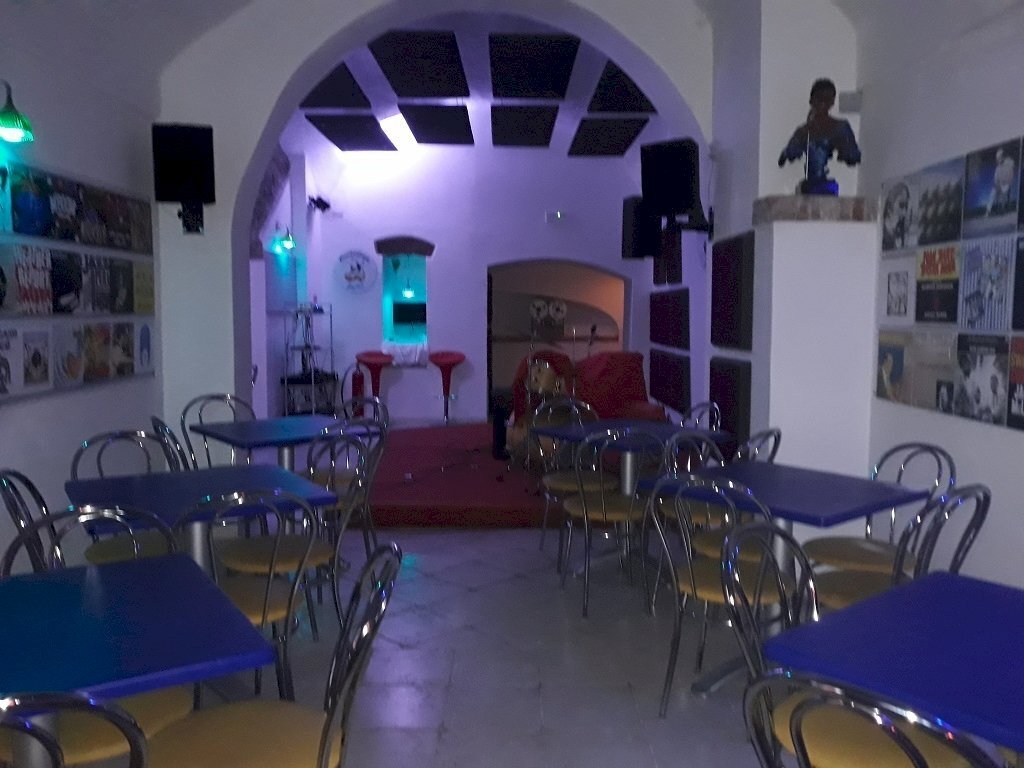 20190704_161224.jpg - Commercial Premises Via dei Canali 27, Salerno - photo 3